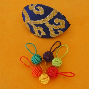 Anneaux marqueurs en forme de pelote de laine avec étui de rangement - HiyaHiya