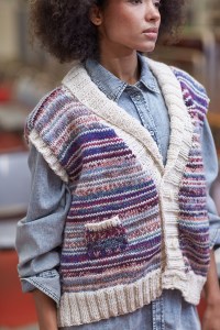 81/20 Modèle Gilet sans manches oversize Roulette en Adriafil Knitcol et Regina