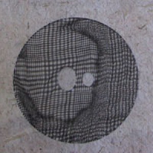 Bouton rond en plastique 70 mm - effet Prince de Galles