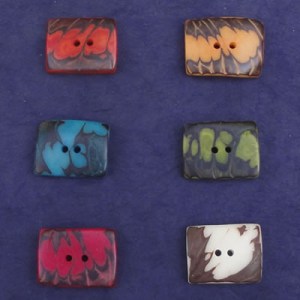 Bouton rectangulaire en Tagua