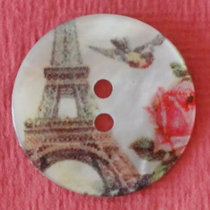 Bouton rond en nacre Motif Tour Eiffel