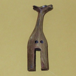 Bouton en corne en forme de girafe 80 mm
