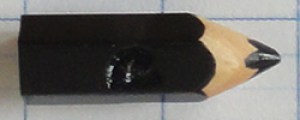 Bouton crayon en bois avec pointe 22 x 9 mm - Noir