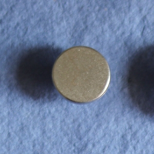 Bouton rond métal plat 17 mm - Argenté