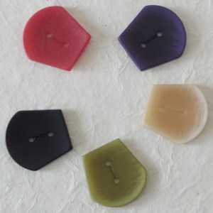 Bouton en forme de pétale