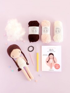Coffret Ma poupée Lulu au crochet à habiller