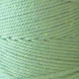 Coton à macramé 1 mm - Bobine de 200 gr - Coloris Vert clair