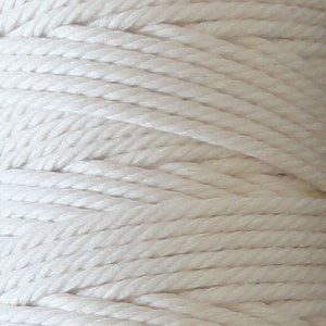 Coton à macramé 2 mm - Bobine de 200 gr - Coloris Ecru