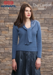 Pull avec écharpe Valentina en Adriafil Duo Comfort