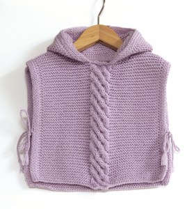 Poncho lilas en Laine Dmc 100% Baby