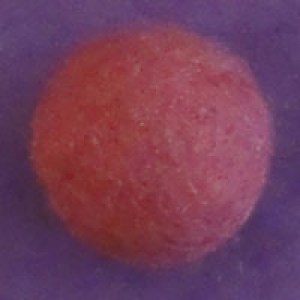 Boule en laine feutrée à la main - Rouge Bordeaux clair (rose foncé)