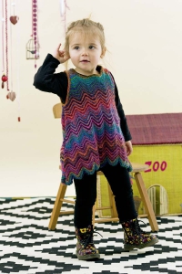 223-15 Robe en Lang Yarns Mille Colori Baby