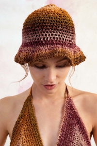 2539-01 Modèle Chapeau en Lang Yarns Linello