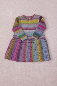 254-12 Robe en Lang Yarns Mille Colori Baby