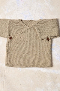 2583-18 Modèle Anders Gilet croisé en Lang Yarns Baby Cotton Naturally Colored