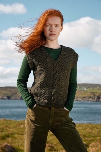 2587-024 Modèle Fern Débardeur en Lang Yarns Donegal Tweed+