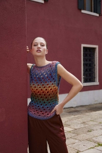 2591-007 Modèle Poppy T-Shirt au crochet en Lang Yarns Quattro Degradé