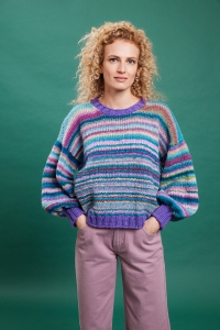 2593-003 Modèle Tacita Pull en top-down en Lang Yarns Cloud et WoolAddicts Promise