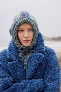 2596-006 Modèle Ginevra Casquette à capuche en Lang Yarns Prisma