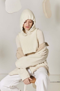 275-24 Modèle Winter'S Dream Col à capuche en Wool Addicts by Lang Yarns Fire