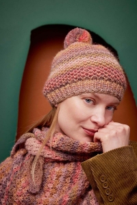 286-16 Modèle Ophelia Bonnet en Lang Yarns Aurora