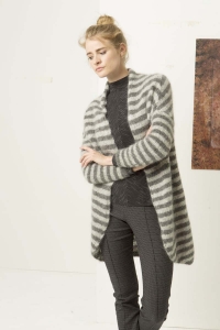 990-10 Modèle  Gilet en Lang Yarns Mohair Trend