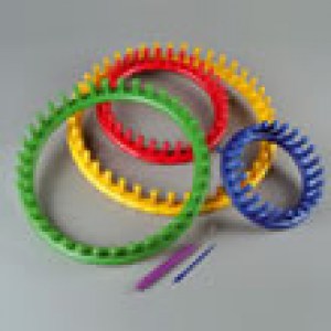 Knifty Knitter Rond - Jeu de 4 tailles + crochet