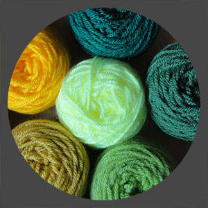 Petites pelotes de laine de 15 gr - Jeu de 6 pelotes - Série Vert-Jaune