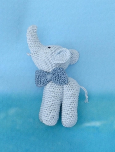 149/20 Amigurumi éléphant en Plassard Gong