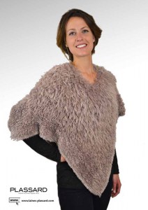 Poncho triangulaire en Plassard Cidouce