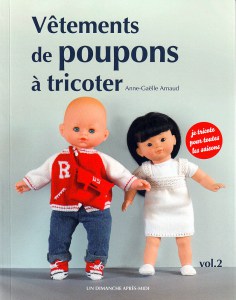 Vêtements de poupons à tricoter, Volume 2 - Un dimanche après-midi